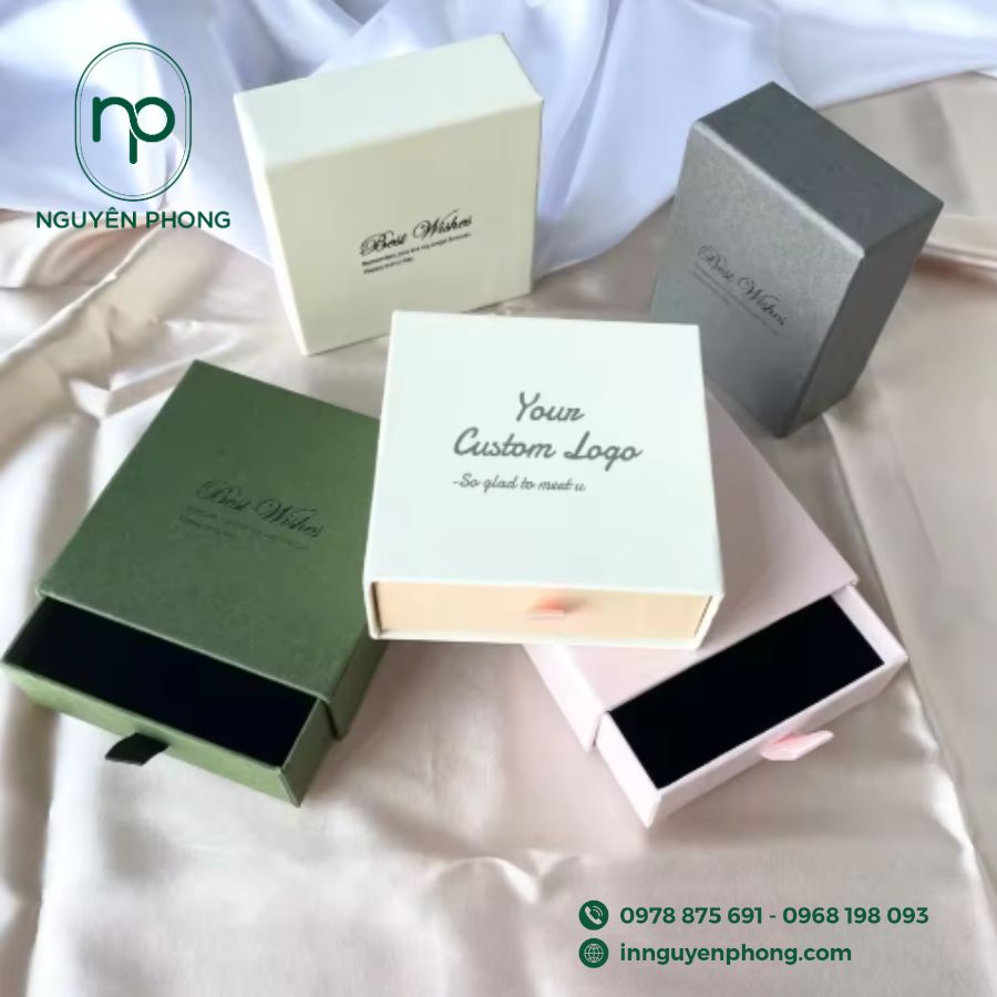 in-hop-dung-ngoc-trai-bat-mat